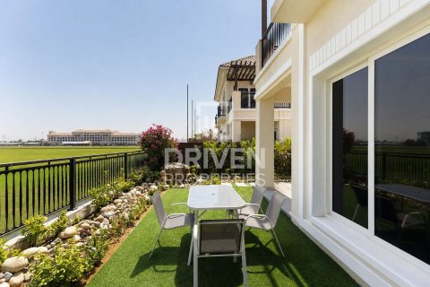 Villa de 3 dormitorios en Dubai, UAE No. 223136 22