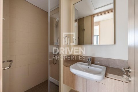 2 bedrooms Apartment in Deira, UAE No. 212803 12
