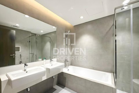 Appartement de 3 chambres à District One, UAE No. 201265 15