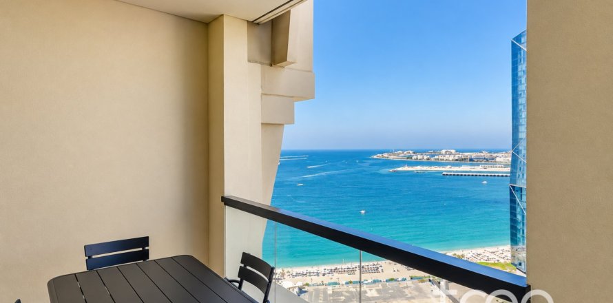 2 bedrooms Apartment in Dubai, UAE No. 220952