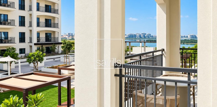 Studio Apartment on the Yas Island, UAE No. 217459