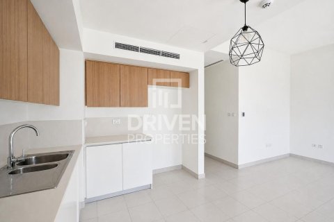 4 غرف نوم فيلا في EMAAR South, الإمارات العربية المتحدة رقم 215193 14