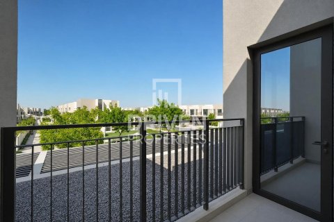 4 غرف نوم فيلا في EMAAR South, الإمارات العربية المتحدة رقم 215193 29