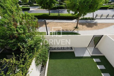4 غرف نوم فيلا في EMAAR South, الإمارات العربية المتحدة رقم 215193 28