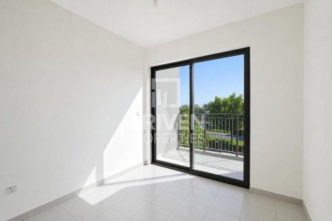 4 غرف نوم فيلا في EMAAR South, الإمارات العربية المتحدة رقم 215193 6