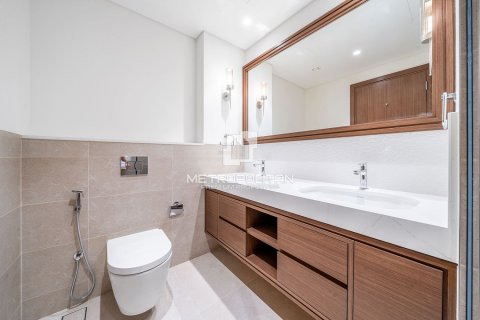 2 bedrooms Apartment in EMAAR Beachfront, UAE No. 78869 15