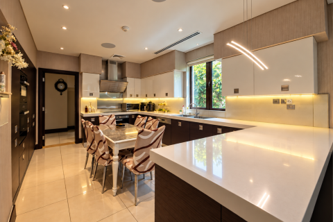 Villa de 5 dormitorios en Jumeirah Golf Estates, UAE No. 223376 9