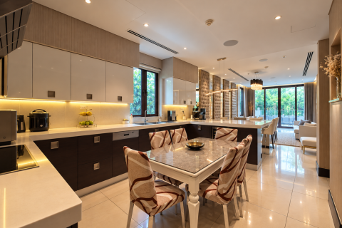 Villa de 5 dormitorios en Jumeirah Golf Estates, UAE No. 223376 8