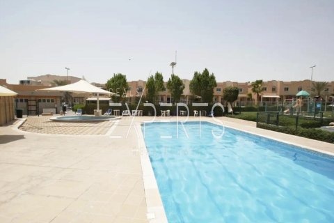 2 غرف نوم فيلا في Al Reef, الإمارات العربية المتحدة رقم 224156 11