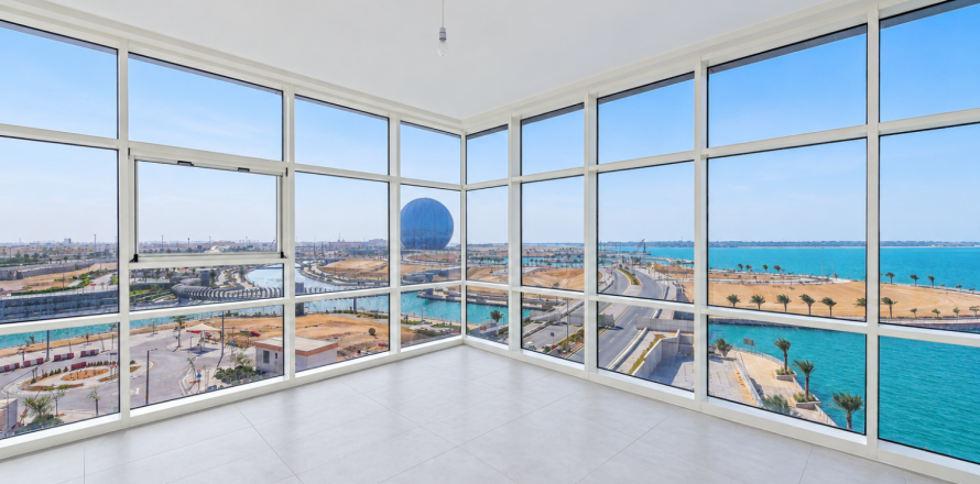 Appartement de 4 chambres à Al Raha Beach, UAE No. 208679