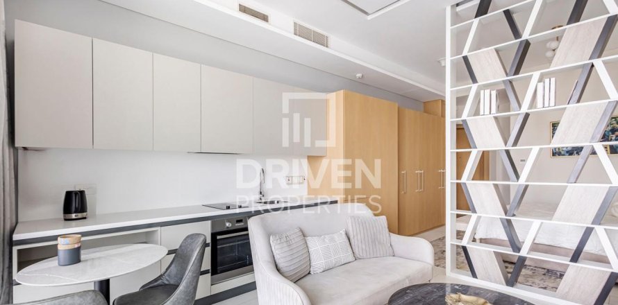 Studio Apartment in SLS Dubai Hotel & Residences, UAE No. 217653