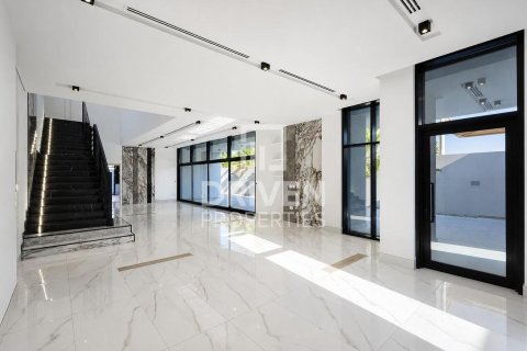 Таунхаус с 4 спальнями в Mirdif Villas, ОАЭ №217897