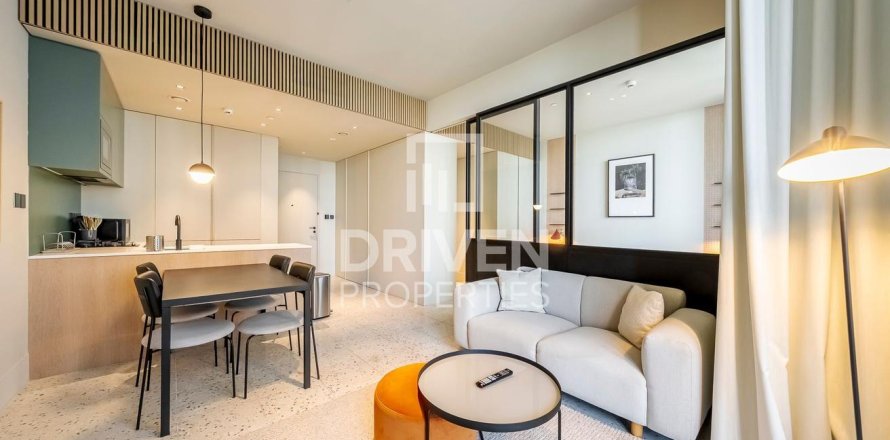 Apartment de 1 dormitorio en Business Bay, UAE No. 215223
