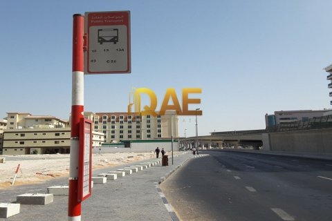 Bâtiment de 1114.8m² à Deira, UAE No. 4677 9