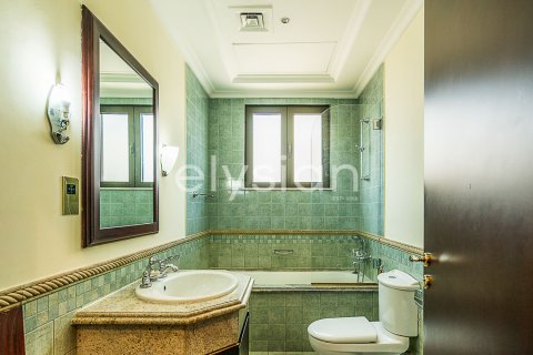 Villa de 4 dormitorios en Garden Homes, UAE No. 64954 11