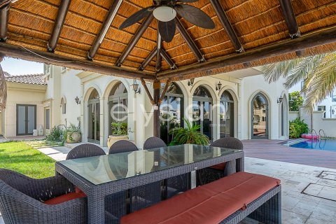 Villa de 4 dormitorios en Garden Homes, UAE No. 64954 15
