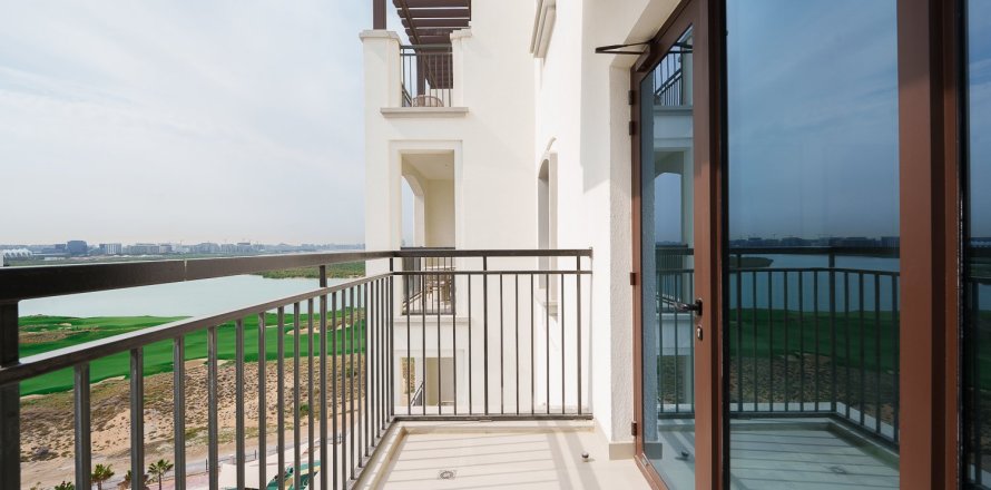 2 bedrooms Apartment on the Yas Island, UAE No. 212983