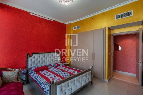 3 bedrooms Apartment in Burj Vista, UAE No. 211266 12