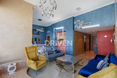 3 bedrooms Apartment in Burj Vista, UAE No. 211266 8