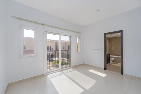 3 bedrooms Townhouse in Bella Casa, UAE No. 167545 14