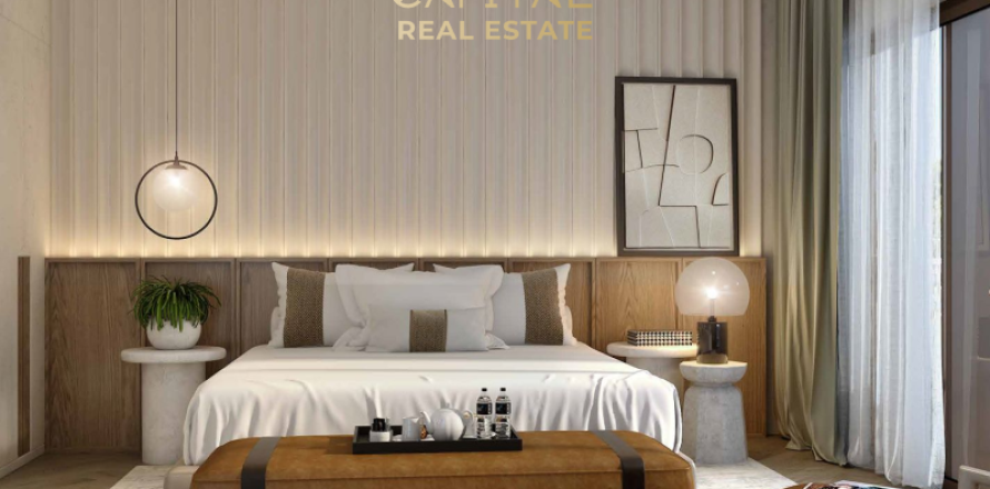 5 bedrooms Townhouse in Dubai, UAE No. 7665