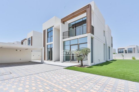 4 bedrooms Villa in Abu Dhabi, UAE No. 211134