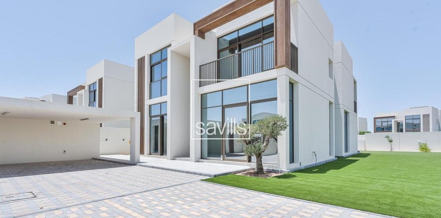 4 bedrooms Villa in Abu Dhabi, UAE No. 211134