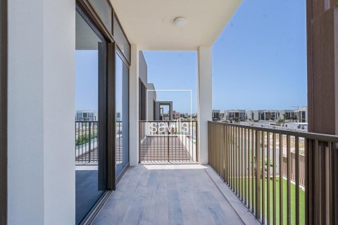 4 bedrooms Villa in Abu Dhabi, UAE No. 211134 13