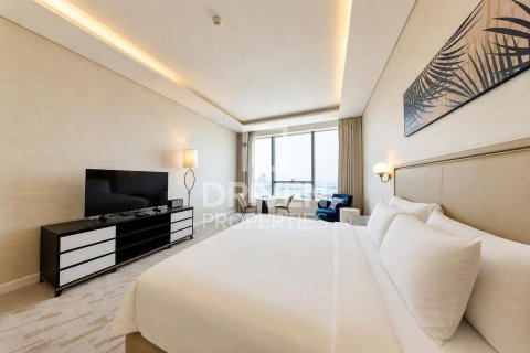Квартира студия в The Palm Tower, ОАЭ №212166 6