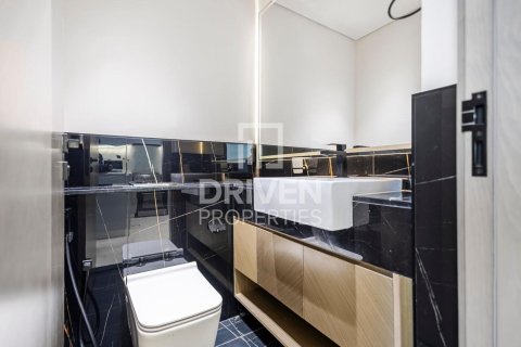 1 bedroom Apartment in Business Bay, UAE No. 221095 12