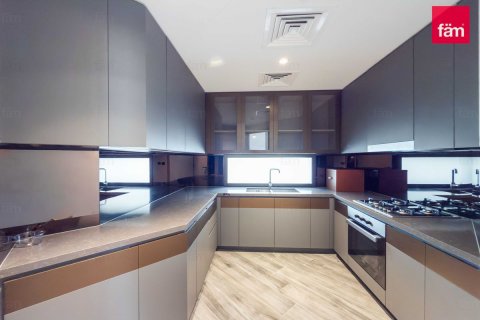 2 bedrooms Apartment in Business Bay, UAE No. 216441 6