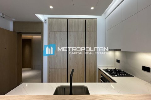 1 bedroom Apartment in Abu Dhabi, UAE No. 139897 11