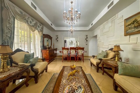 5 bedrooms Villa in Mudon, UAE No. 129818 9
