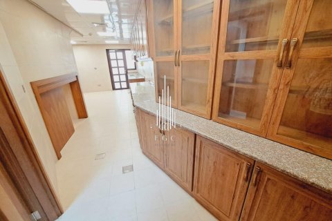 Villa de 4 chambres à Al Bateen, UAE No. 37295 13