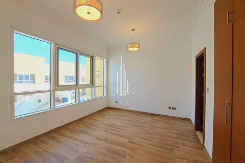 Villa de 4 chambres à Al Bateen, UAE No. 37295 9