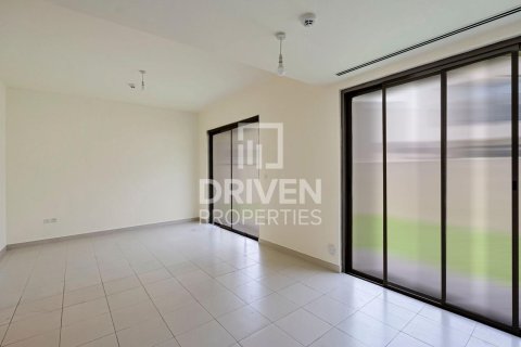 Villa de 4 dormitorios en EMAAR South, UAE No. 217743 4