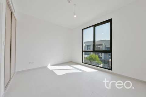 3 bedrooms Townhouse in Dubai, UAE No. 220848 16