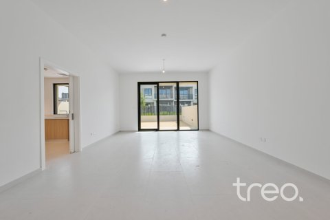 3 bedrooms Townhouse in Dubai, UAE No. 220848 4