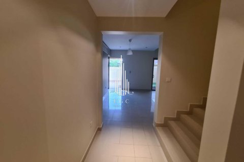 Villa de 4 chambres à Al Raha Gardens, UAE No. 36582 8