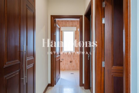 Вилла с 7 спальнями в Emirates Hills, ОАЭ №215671 5