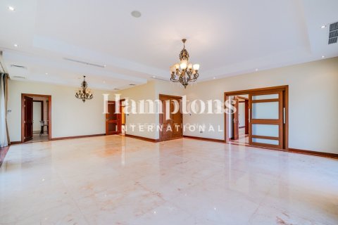 Вилла с 7 спальнями в Emirates Hills, ОАЭ №215671 12