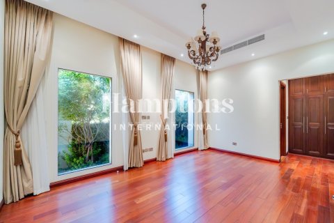 Вилла с 7 спальнями в Emirates Hills, ОАЭ №215671 9