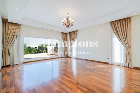 Вилла с 7 спальнями в Emirates Hills, ОАЭ №215671 14