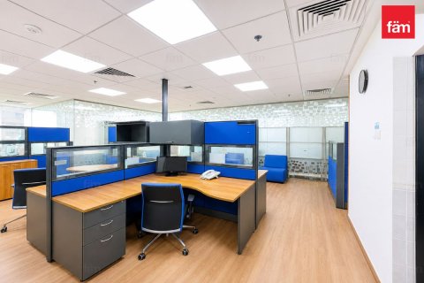 138.1m² Office in Dubai, UAE No. 216460 7
