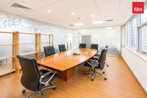 138.1m² Office in Dubai, UAE No. 216460 3