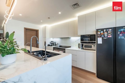 3 bedrooms Apartment in City Walk, UAE No. 207757 11