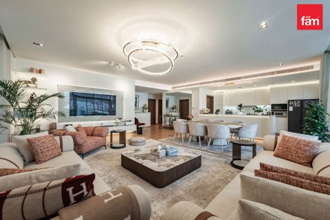 3 bedrooms Apartment in City Walk, UAE No. 207757 3