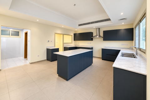 Villa de 5 dormitorios en Umm Suqeim, UAE No. 215366 24