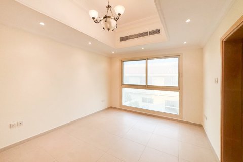 Villa de 5 dormitorios en Umm Suqeim, UAE No. 215366 22