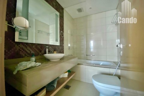 Квартира с 2 спальнями в Paramount Tower Hotel & Residences, ОАЭ №64992 40